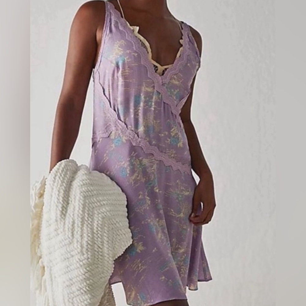 NWOT Free People Intimately Slip My Mind Trapeze Slip Nightgown Violet Swan